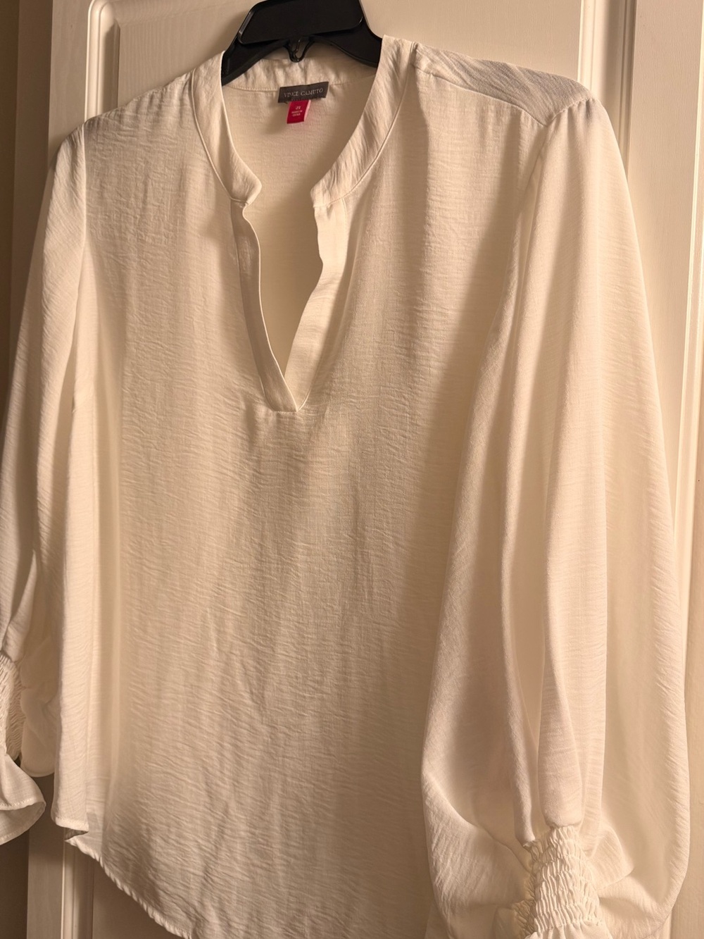 Vince Camuto Ivory Split-Neck Long Sleeve Blouse